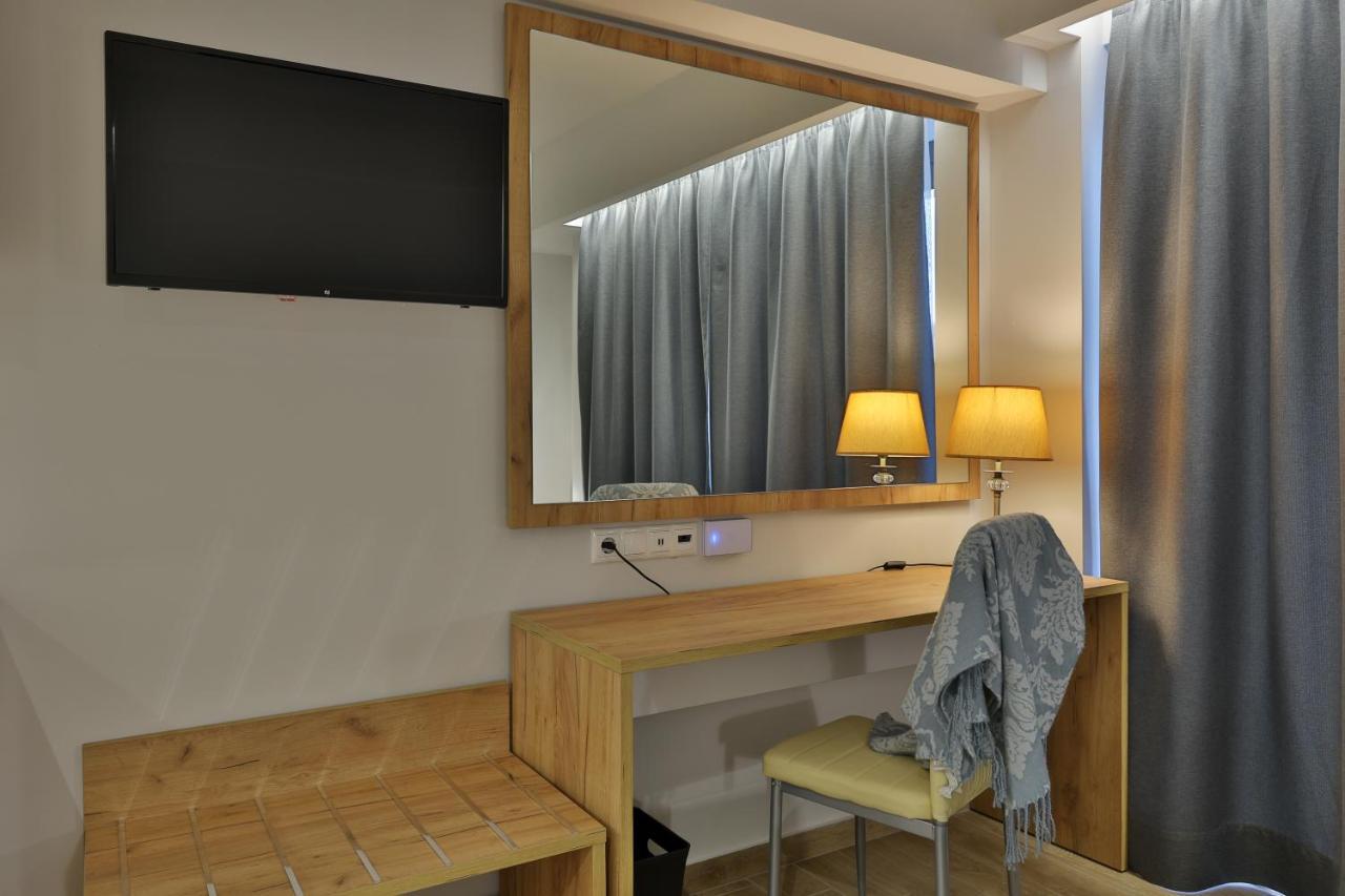 Four Reasons Aparthotel Paralía Kültér fotó