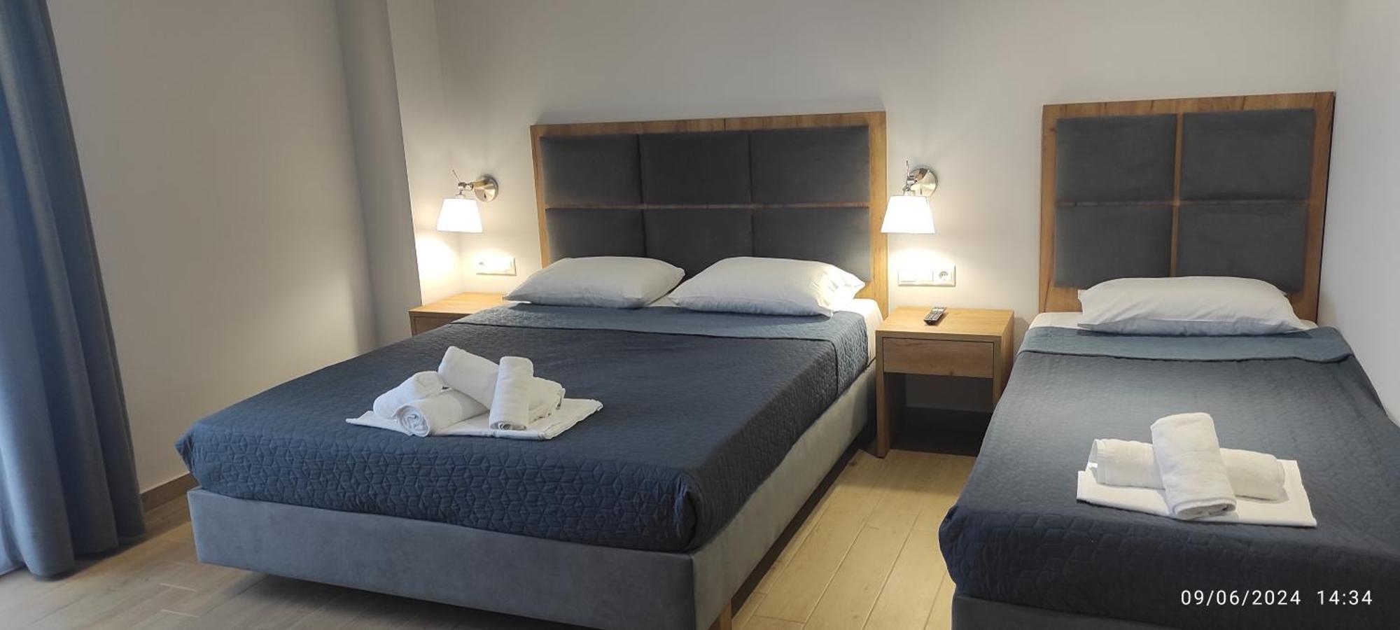 Four Reasons Aparthotel Paralía Kültér fotó